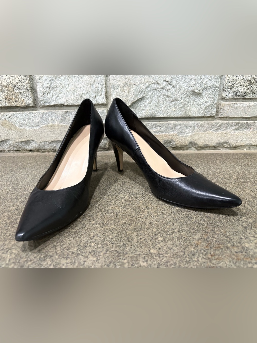 Women’s Cole Haan Black NikeAir Leather Heels - Size 9.5B